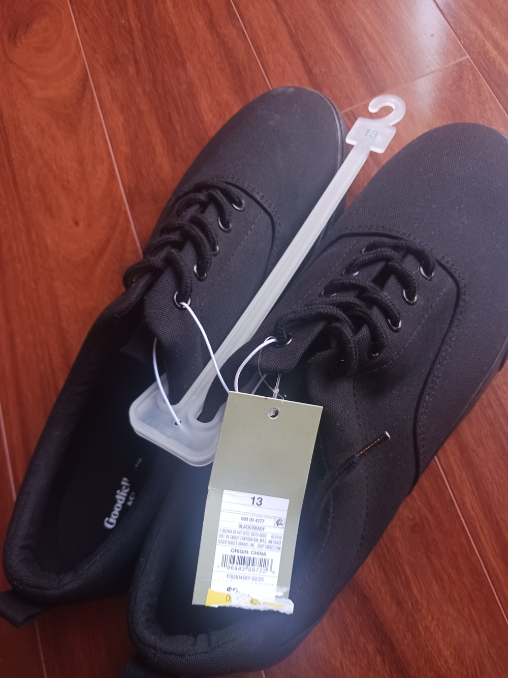 Goodfellow & Co Black Men's Lace-Up Canvas Sneakers - Picture 9 of 10